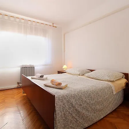 Apartment Ines 2276 Pula
