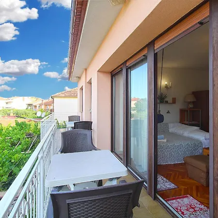 Apartment Ines 2276 *